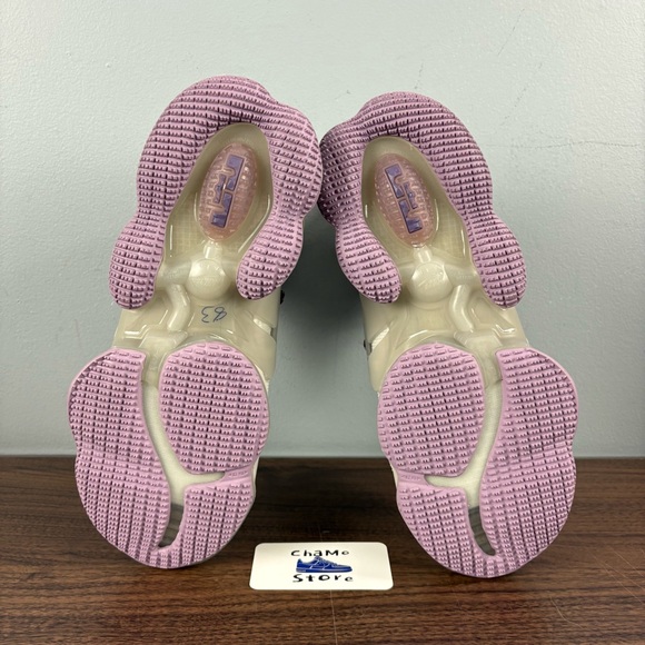 Nike Lebron 19 Shoes "Greatness" Phantom Canyon Purple CZ0203-004 Men Size 8.5 - Picture 7 of 9